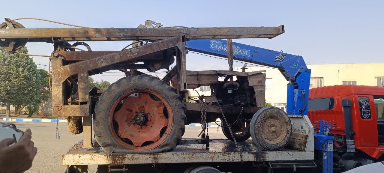 «توقیف سومین دستگاه حفاری غیرمجاز در ده روز اخیر در روستای گاوپناه/ تأکید مدیر امور منابع آب کرمانشاه بر برخورد قاطع با متخلفان»